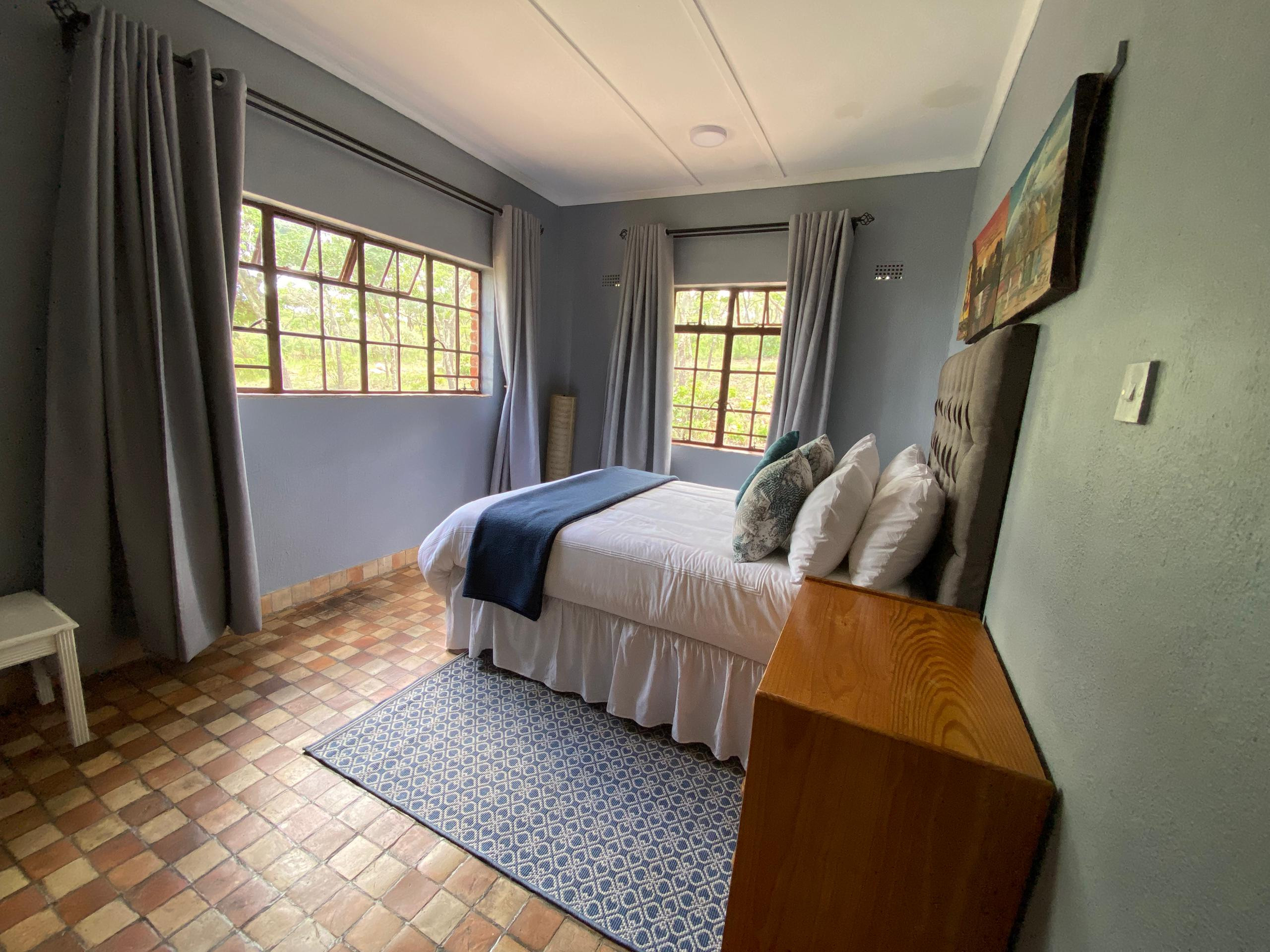 Bedroom 2- double bed