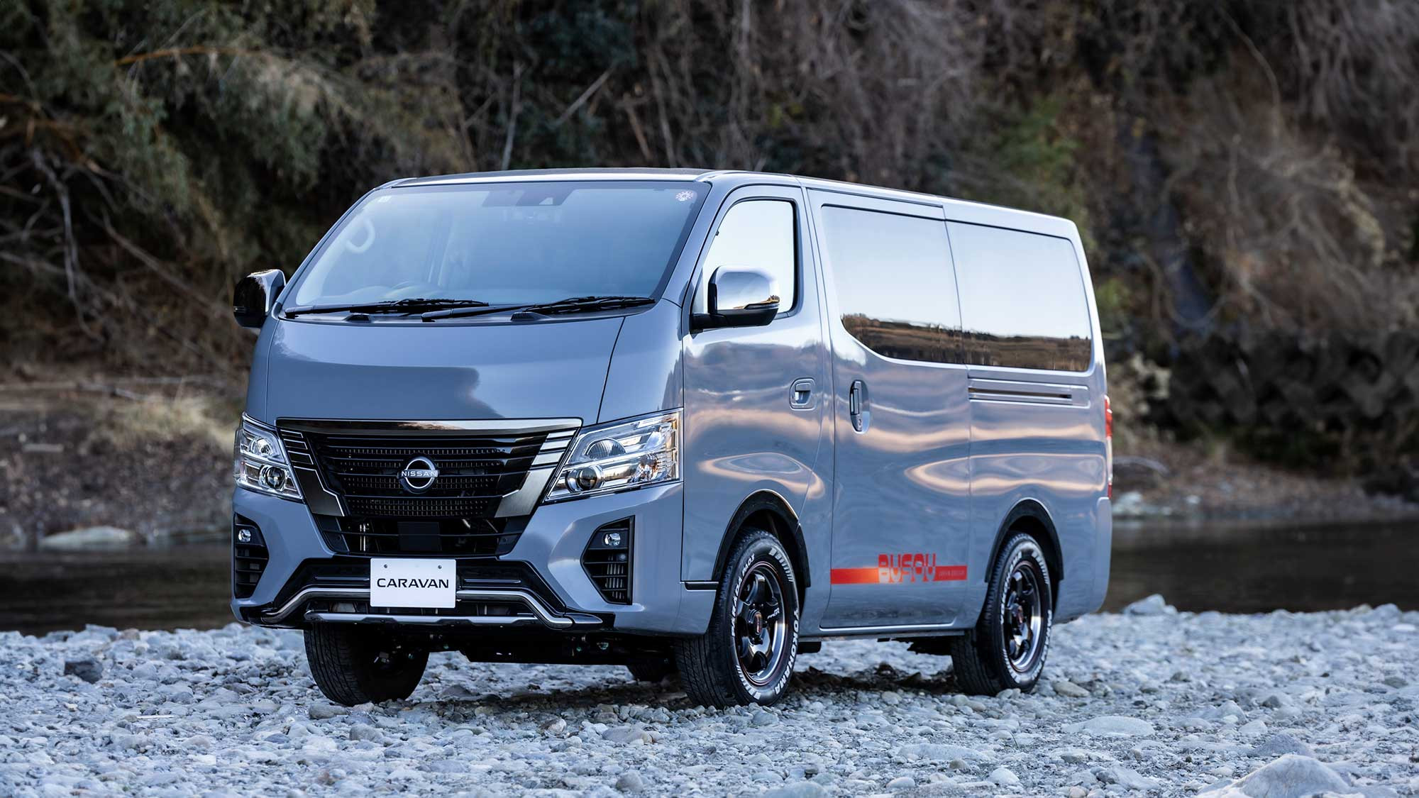 NISSAN CARAVAN BUS