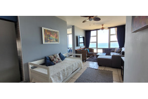 Piece of Paradise: Seaside Haven