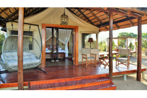 Luxury Glamping Safari Package